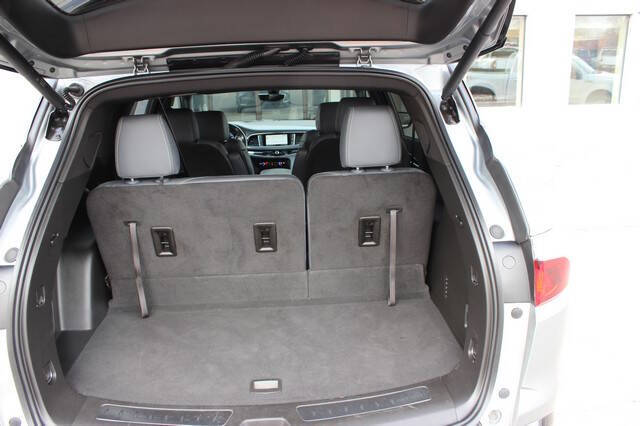 2023 Buick Enclave Premium