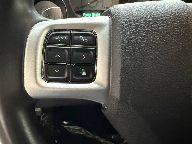 2013 Dodge Challenger SXT