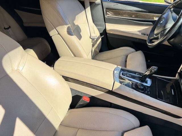 2012 BMW 7 Series 740Li