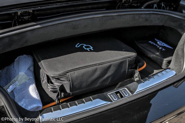 2025 Bentley Continental GTC Black Edition