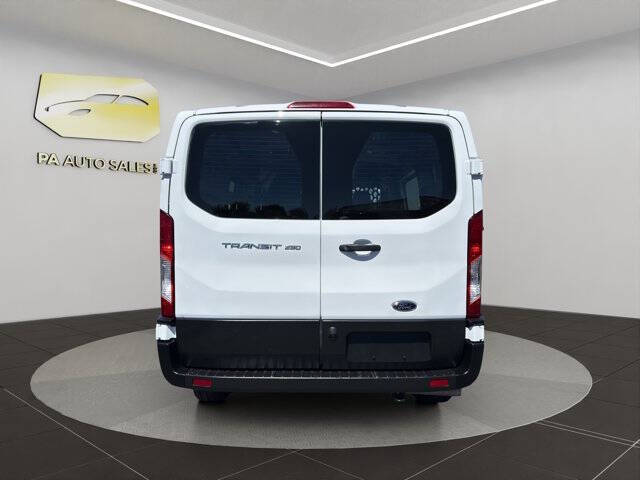 2025 Ford Transit