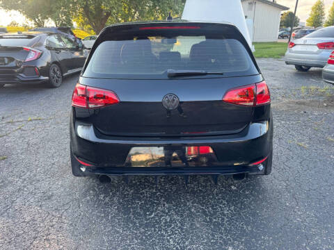 2016 Volkswagen Golf GTI SE