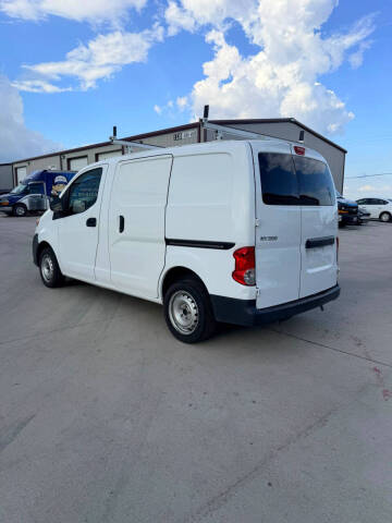 2013 Nissan NV200