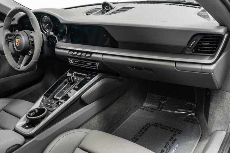 2020 Porsche 911 Carrera S