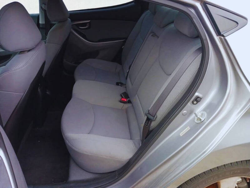 2012 Hyundai Elantra GLS