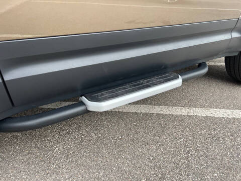 2023 Land Rover Defender 90 S