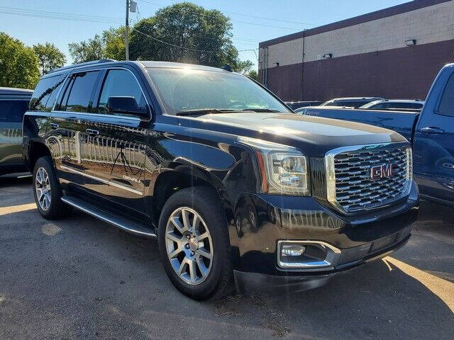 2018 GMC Yukon for sale at SOUTHFIELD QUALITY CARS in Detroit MI