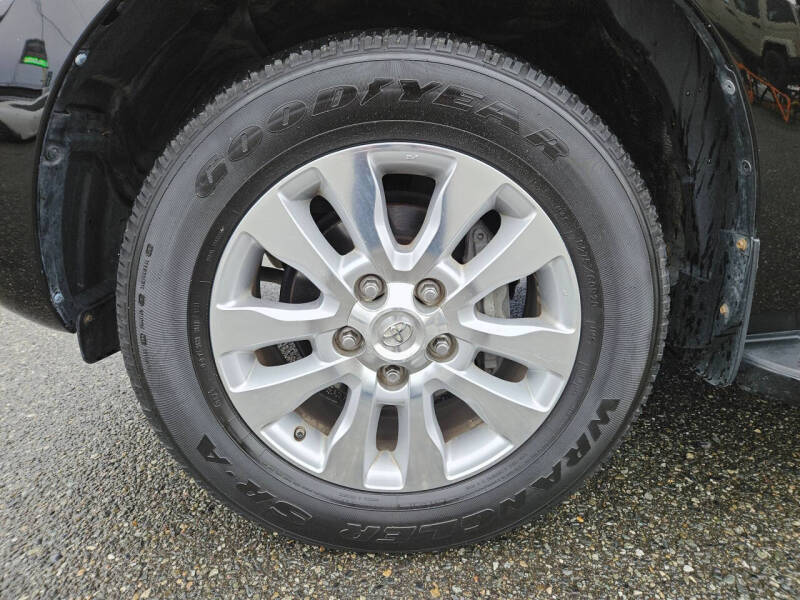 2012 Toyota Sequoia Platinum