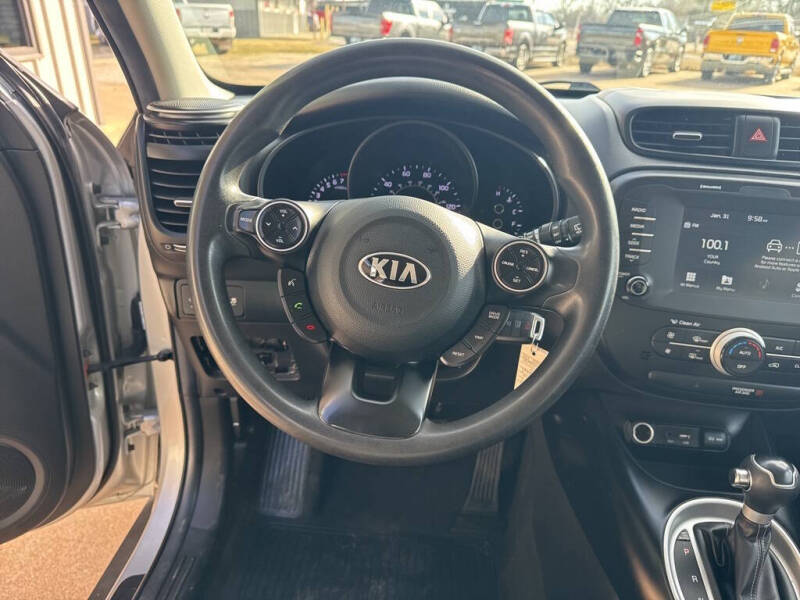 2019 Kia Soul +