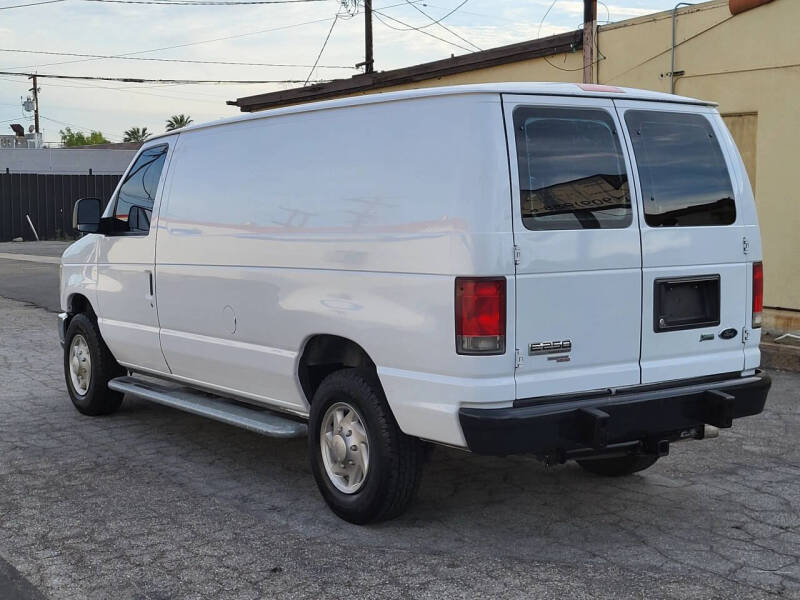 2014 Ford E-Series E-250