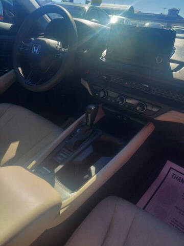 2025 Honda Accord SE