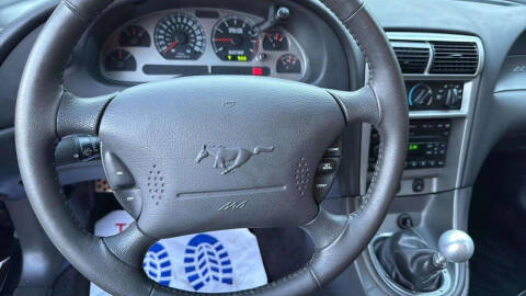 2003 Ford Mustang Mach 1 Premium