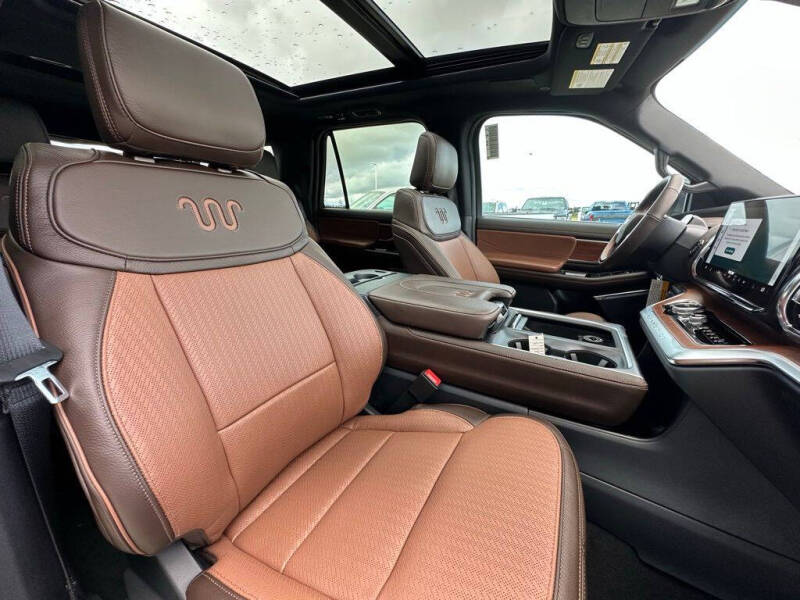 2025 Ford Expedition MAX King Ranch