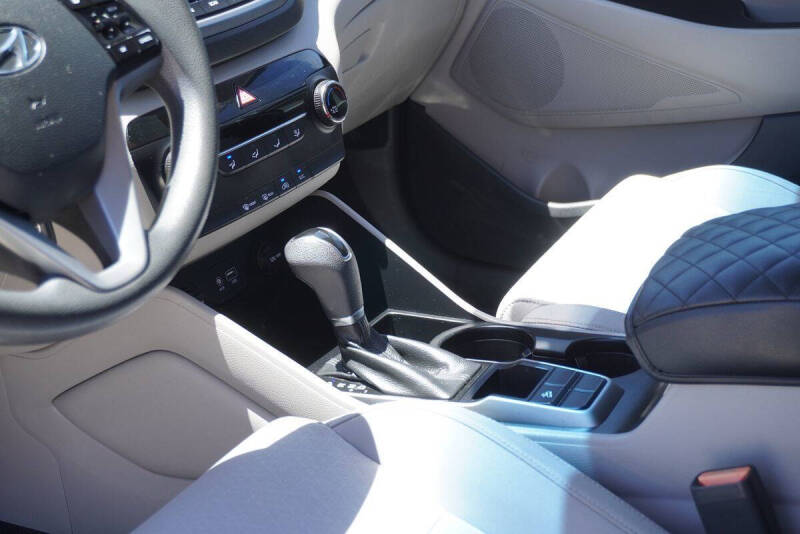 2017 Hyundai Tucson SE