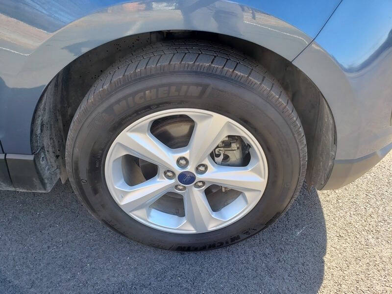 2018 Ford Edge SE