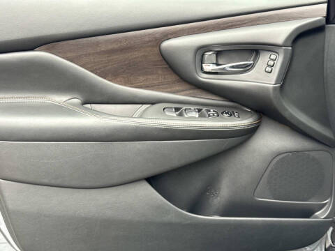 2024 Nissan Murano Platinum