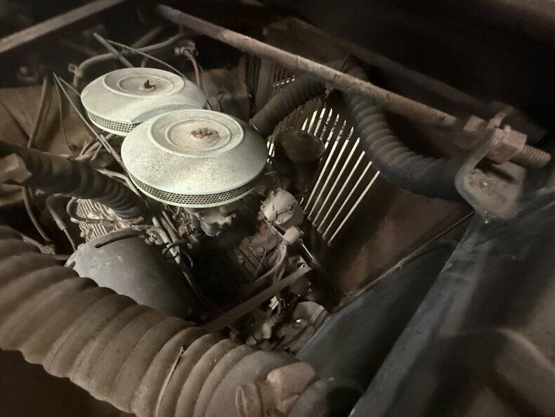 1932 Ford 5-Window