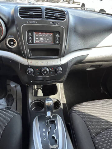 2018 Dodge Journey SE