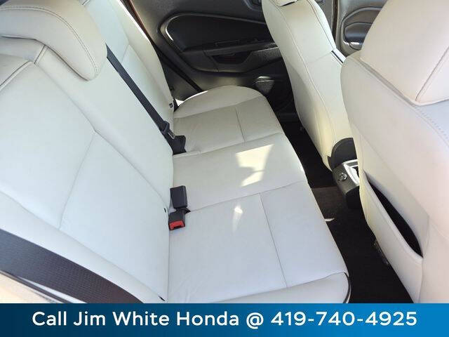 2011 Ford Fiesta SES