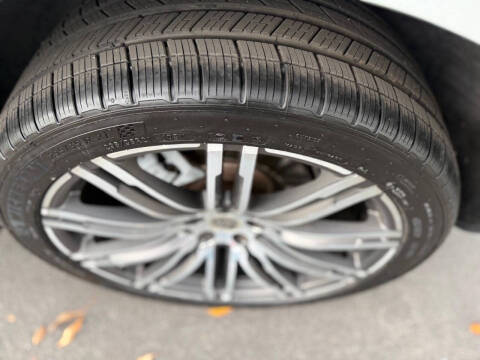 2017 Porsche Macan S