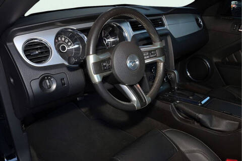 2014 Ford Mustang V6