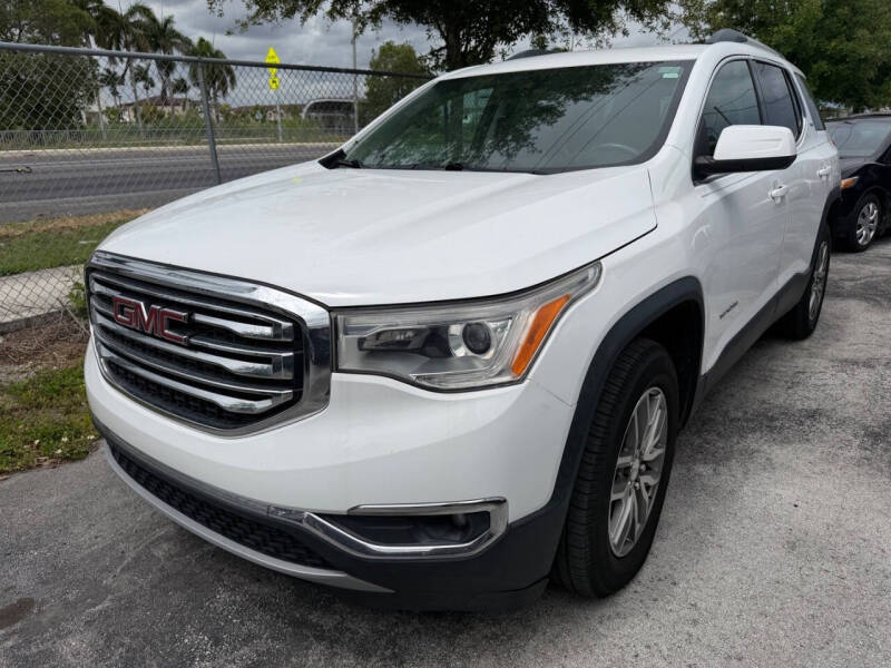 2017 GMC Acadia SLE-2