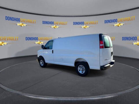 2025 Chevrolet Express 2500