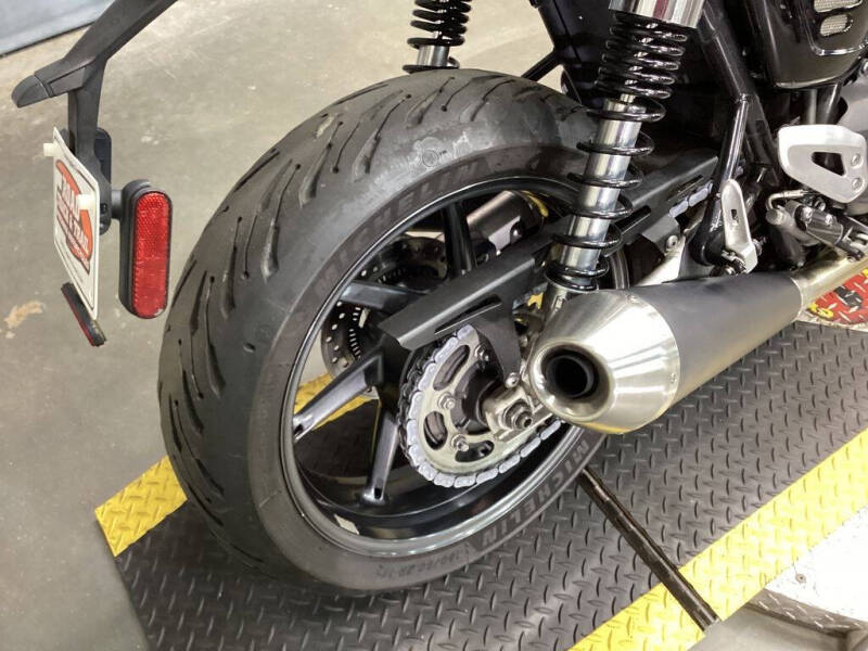 2020 Triumph Speed Twin 1200 Silver Ice/Sto