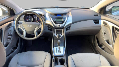 2012 Hyundai Elantra GLS