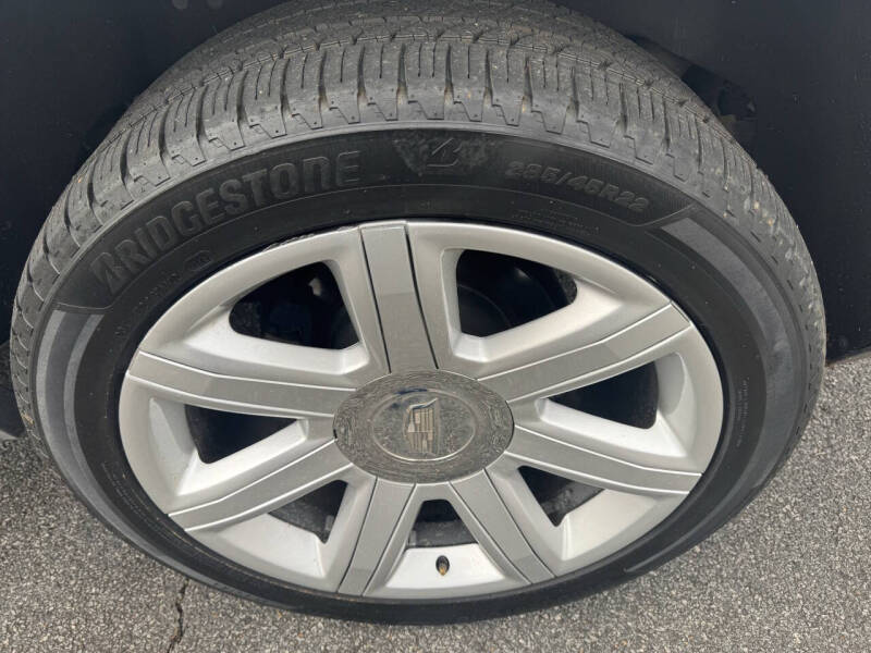 2016 Cadillac Escalade Luxury Collection