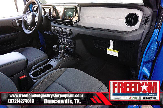 2025 Jeep Gladiator Willys