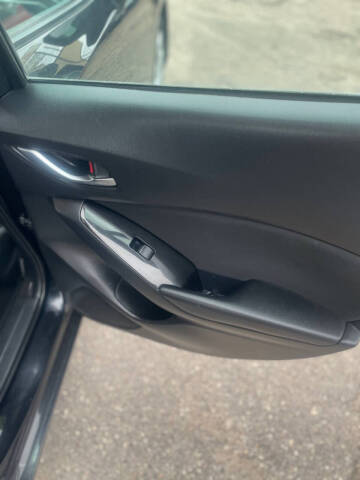 2017 Mazda MAZDA3 Sport