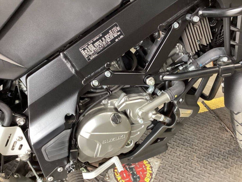 2022 Suzuki V-Strom 650XT Adventure