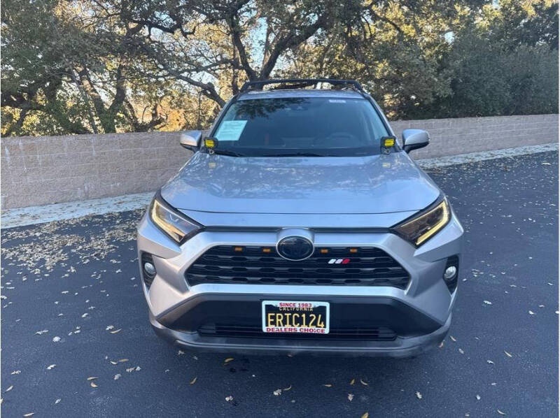 2019 Toyota RAV4 Hybrid XLE