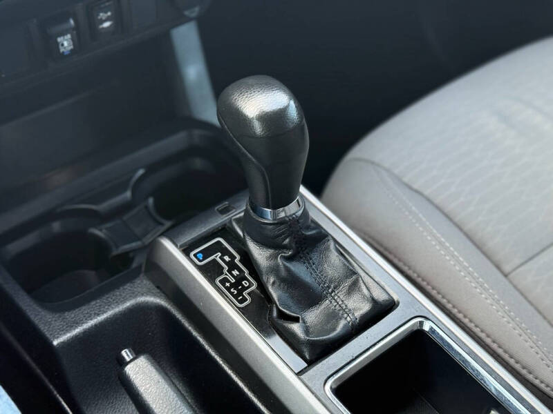 2019 Toyota Tacoma SR5 V6