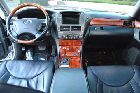 2005 Lexus LS 430
