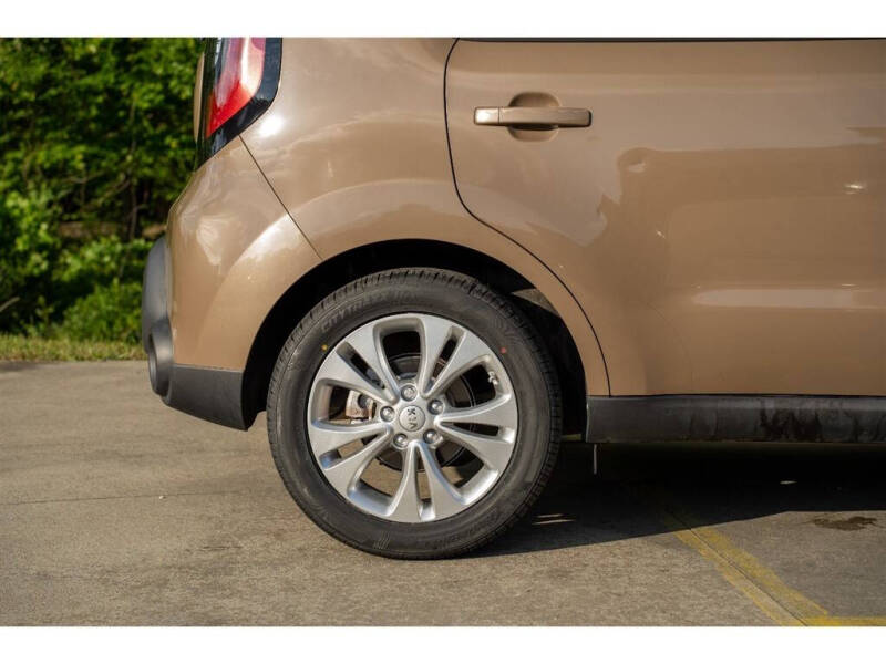 2015 Kia Soul +