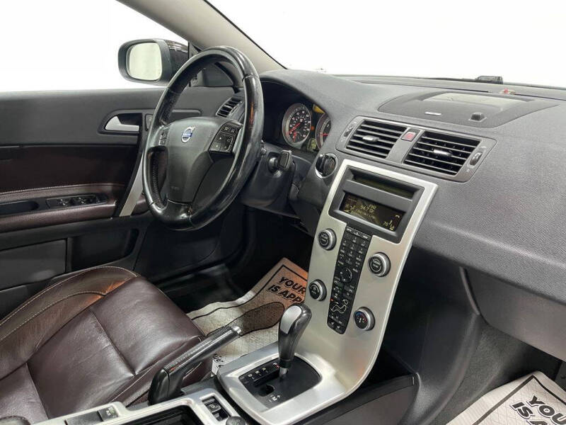 2013 Volvo C70 T5 Platinum