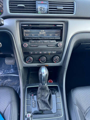 2015 Volkswagen Passat