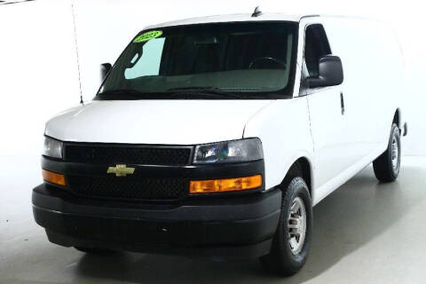 2023 Chevrolet Express 2500