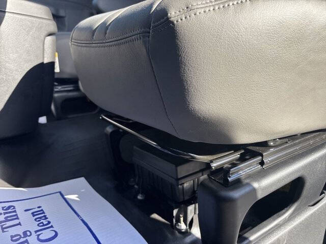 2025 Chevrolet Express 2500