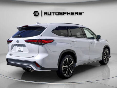 2022 Toyota Highlander XSE