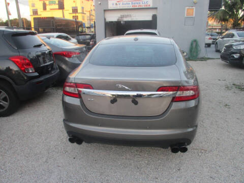 2011 Jaguar XF