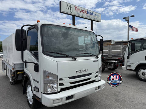 2021 Isuzu NPR-HD