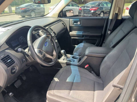 2017 Ford Flex SE