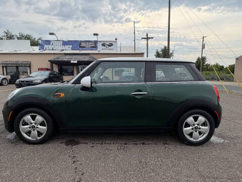 2017 MINI Hardtop 2 Door Cooper