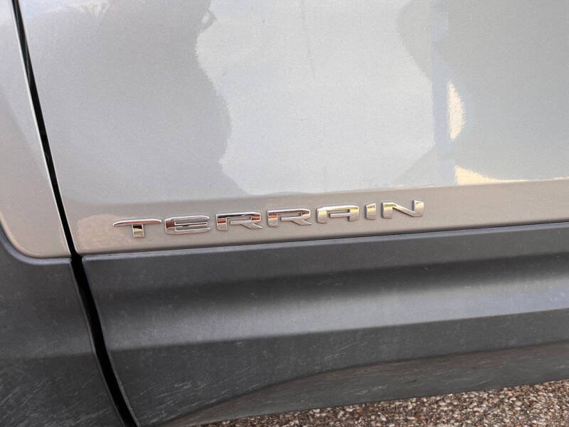 2024 GMC Terrain SLE