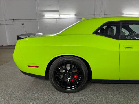2015 Dodge Challenger SRT Hellcat