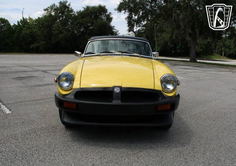 1975 MG B
