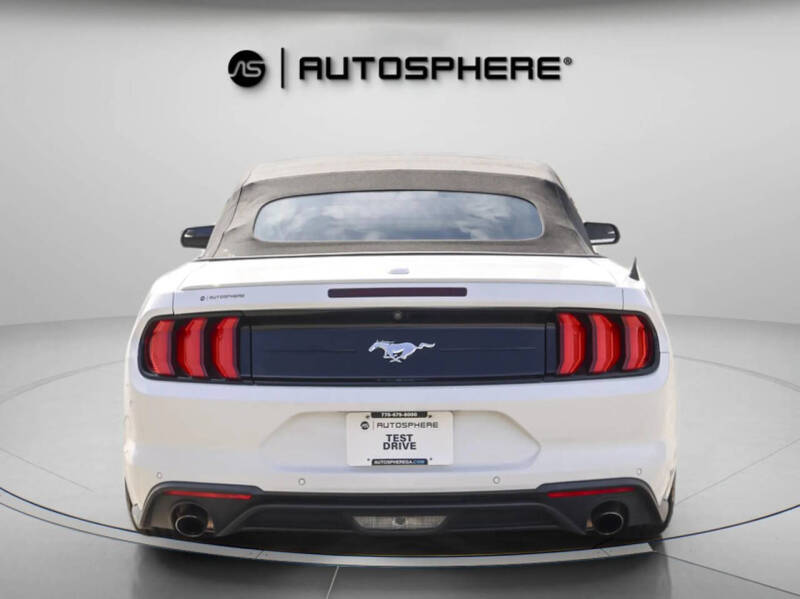 2020 Ford Mustang